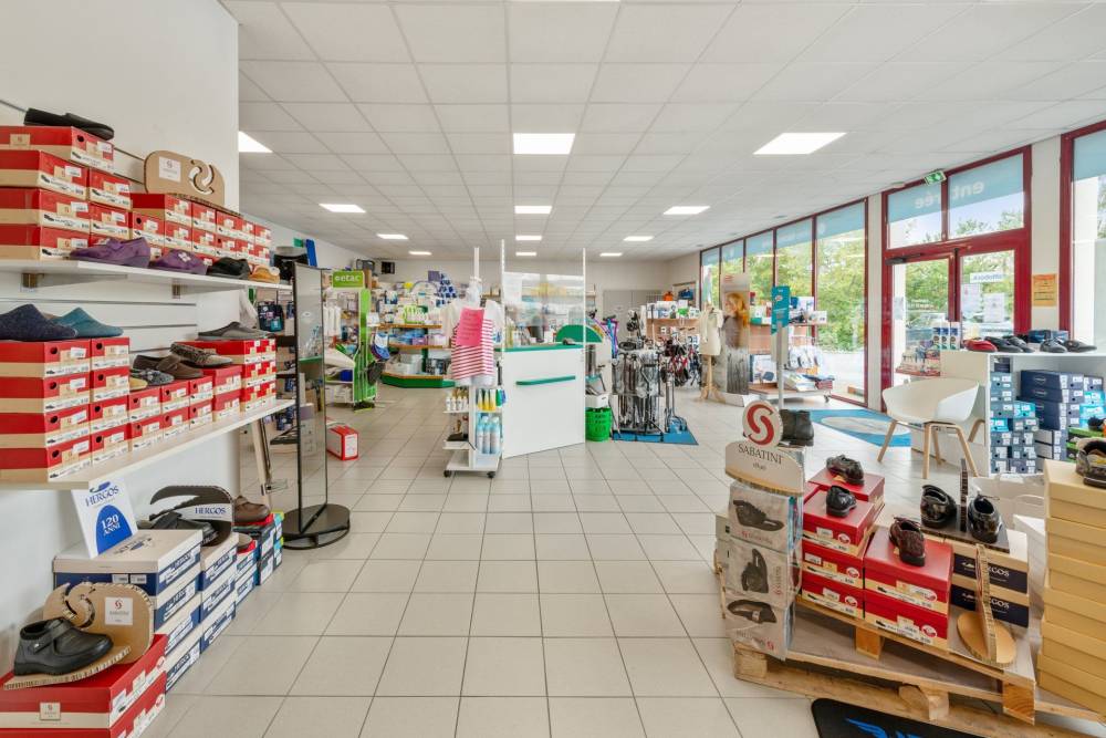boutique : chaussures orthopédiques